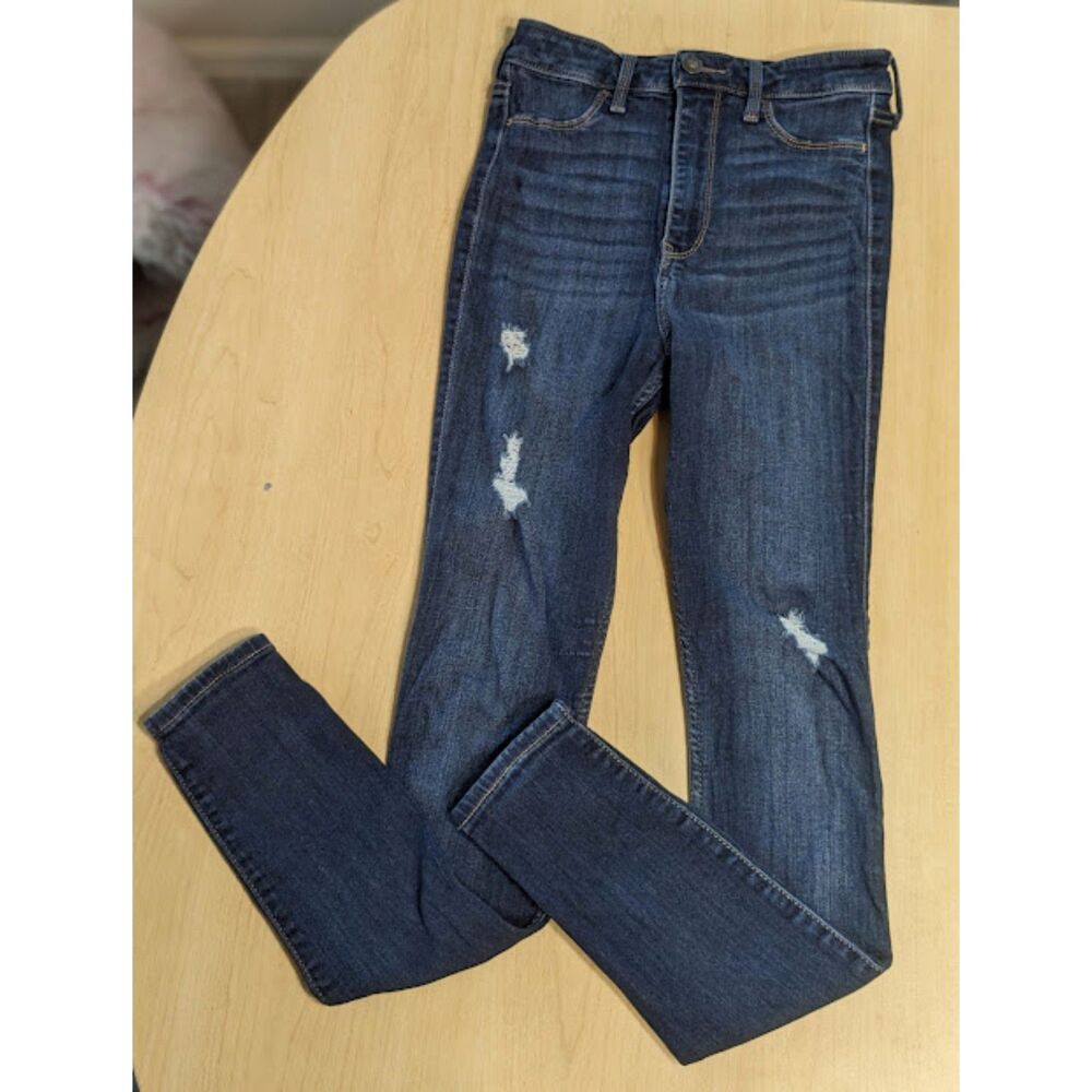 Hollister Ultra High-Rise Advanced Stretch Distressed Blue Jean Leggings Size 1R